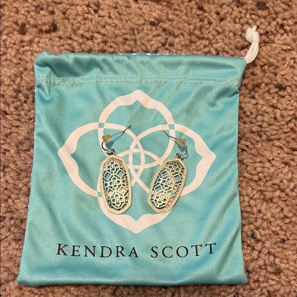 Kendra Scott Gold Filigree Drop Earrings